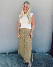 Load image into Gallery viewer, FLORAL PRINTED MIDI SKIRT - MULTI
