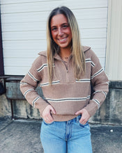 Load image into Gallery viewer, SADIE &amp; SAGE: WARM CHAI QUARTER ZIP SWEATER - TAUPE
