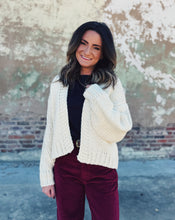 Load image into Gallery viewer, SADIE &amp; SAGE: JESSA CHUNKY CARDIGAN - CREAM
