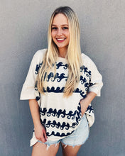 Load image into Gallery viewer, FREE PEOPLE: CHILL VIBES TEE - NEUTRAL COMBO (XS)
