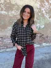 Load image into Gallery viewer, Z SUPPLY: RIVER PLAID BUTTON UP - ASH BLACK
